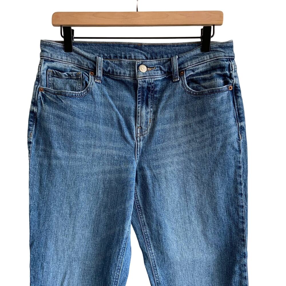 Old Navy Size 6 Mid Rise Boyfriend Jeans - Picture 4 of 7